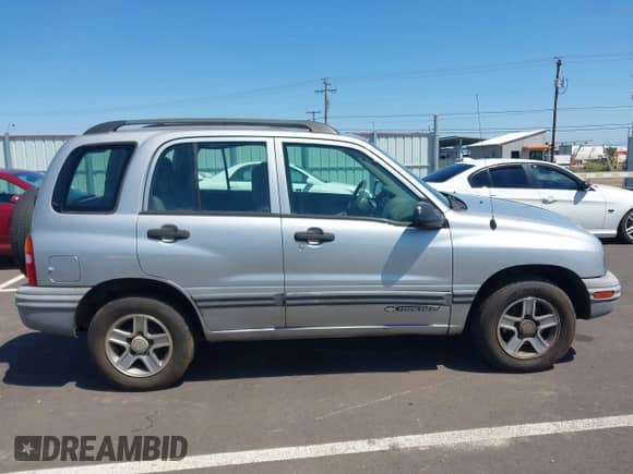 2003 Chevrolet Tracker с VIN 2CNBJ13C036947628, выставлен на аукционе IAAI как лот 42712274 с пробегом 194 065 миль миль и . История ставок и продаж доступна на DreamBid. Изображение 13.