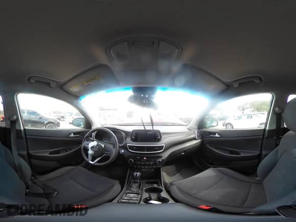 ✅ 2020 Hyundai Tucson Value • VIN: KM8J3CA48LU136223 • Lot: 43206384. Wystawiony na IAAI z przebiegiem 29 811 mil mil. Skorzystaj z bezpłatnego archiwum sprzedaży aukcyjnych z USA i zobacz szczegółowy raport historii pojazdu na DreamBid. Zdjęcie 18.