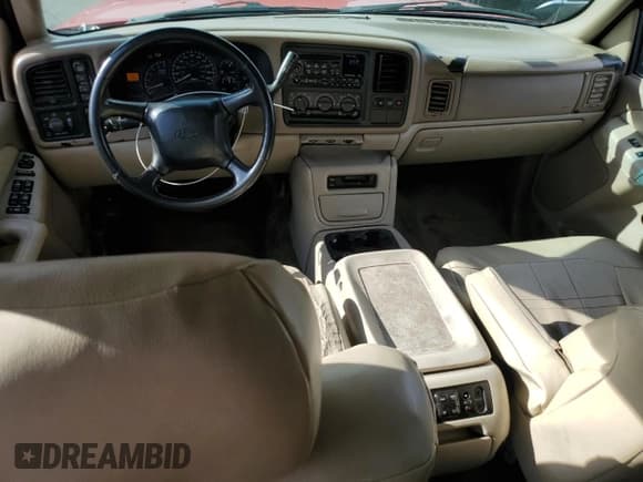 ✅ 2002 Chevrolet Suburban LT • VIN: 1GNFK16Z02J284489 • Лот: 54350885. Опубликован ранее на Copart с пробегом 214 691 миль. Бесплатный доступ к архиву аукционных продаж из США и подробный отчёт об истории автомобиля на DreamBid. Изображение 8.