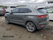✅ 2017 Lincoln MKC Reserve • VIN: 5LMCJ3D93HUL03680 • Lot: 95403155. Wystawiony na Copart z przebiegiem 66 428 mil. Bezpłatny archiwum sprzedaży aukcyjnych z USA i szczegółowy raport historii pojazdu na DreamBid. Zdjęcie 2.