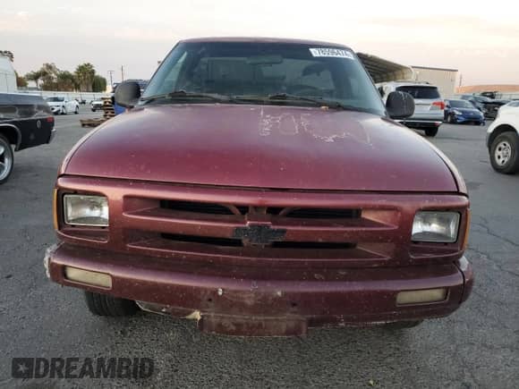 1994 Chevrolet S-10 с VIN 1GCCS14ZXR8151223, выставлен на аукционе Copart как лот 78596474 с пробегом 138 288 миль миль и Списание • Salvage title. История ставок и продаж доступна на DreamBid. Изображение 5.