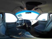 ✅ 2000 Dodge Caravan SE • VIN: 1B4GP44R1YB742608 • Lot: 43735020. Listed on IAAI with 110,611 mi. Free auction sales archive from the USA and detailed vehicle history report at DreamBid. Image 18.