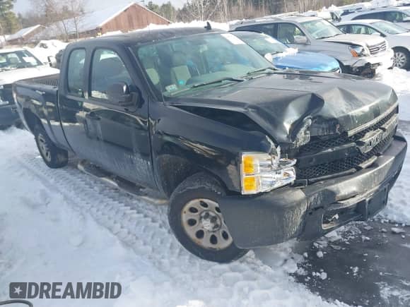 2008 Chevrolet Silverado 1500 Work Truck with VIN 1GCEC19X88Z326767, listed as a IAAI auction lot 41597236 with 196,007 mi miles and . Bid and sale history available at DreamBid. Image 1.