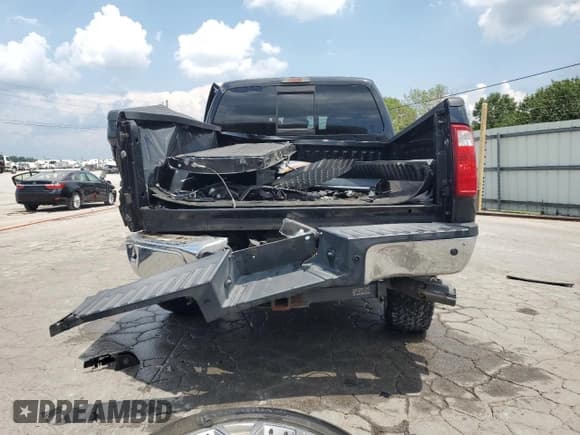 ✅ 2015 Ford F-250 Lariat • VIN: 1FT7W2BT1FEA38719 • Lot: 62938005. Listed on Copart with 98,790 mi. Free auction sales archive from the USA and detailed vehicle history report at DreamBid. Image 6.