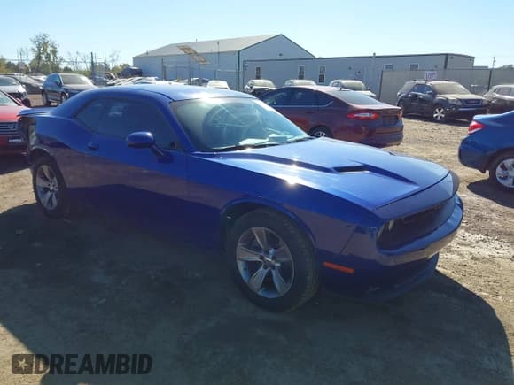 ✅ 2019 Dodge Challenger SXT • VIN: 2C3CDZAG5KH530047 • Lot: 43438588. Wystawiony na IAAI z przebiegiem 110 266 mil. Bezpłatny archiwum sprzedaży aukcyjnych z USA i szczegółowy raport historii pojazdu na DreamBid. Zdjęcie 1.
