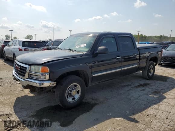 ✅ 2006 GMC Sierra 1500HD SLE1 • VIN: 1GTGK13U96F212270 • Lot: 62303735. Wystawiony na Copart z przebiegiem 252 998 mil. Bezpłatny archiwum sprzedaży aukcyjnych z USA i szczegółowy raport historii pojazdu na DreamBid. Zdjęcie 1.