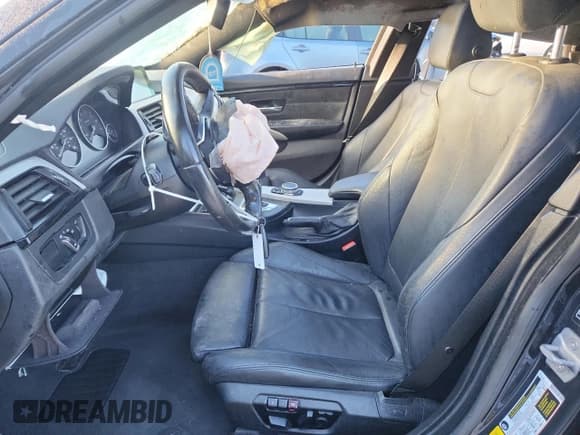 ✅ 2015 BMW 4 Series 428i • VIN: WBA4A5C5XFGK15854 • Lot: 82477925. Listed on Copart with 69,170 mi. Free auction sales archive from the USA and detailed vehicle history report at DreamBid. Image 7.