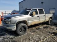 ✅ 2006 Chevrolet Silverado 2500HD LT1 • VIN: 1GCHK23246F103885 • Lot: 48869075. Wystawiony na Copart z przebiegiem Nie podano. Bezpłatny archiwum sprzedaży aukcyjnych z USA i szczegółowy raport historii pojazdu na DreamBid. Zdjęcie 1.