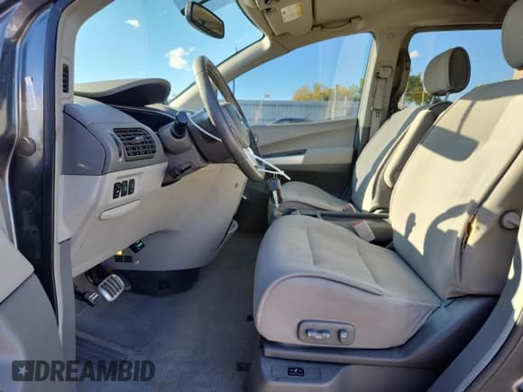 ✅ 2008 Nissan Quest • VIN: 5N1BV28U68N114320 • Лот: 86682135. Опубликован ранее на Copart с пробегом 162 682 миль. Бесплатный доступ к архиву аукционных продаж из США и подробный отчёт об истории автомобиля на DreamBid. Изображение 7.