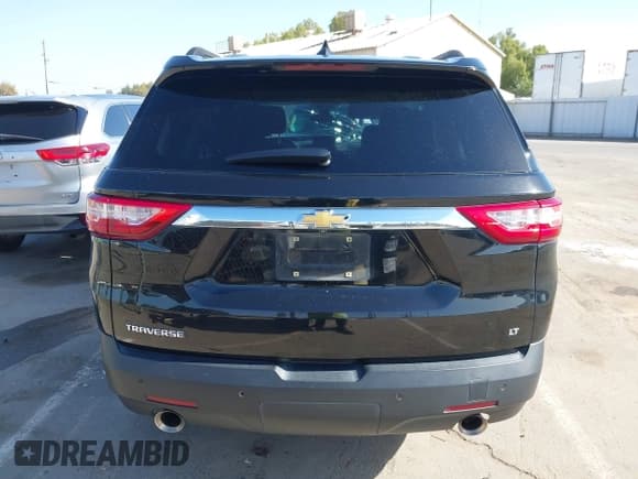 ✅ 2021 Chevrolet Traverse LT Cloth • VIN: 1GNERGKW7MJ236528 • Lot: 43406533. Wystawiony na IAAI z przebiegiem 59 484 mil. Bezpłatny archiwum sprzedaży aukcyjnych z USA i szczegółowy raport historii pojazdu na DreamBid. Zdjęcie 17.