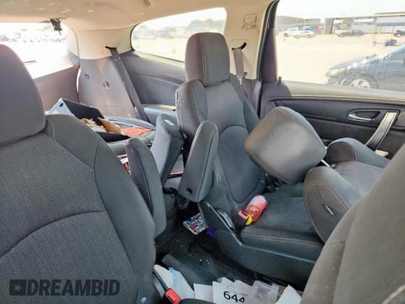 ✅ 2017 Chevrolet Traverse LT • VIN: 1GNKRGKD9HJ240457 • Lot: 70308835. Listed on Copart with 120,641 mi. Free auction sales archive from the USA and detailed vehicle history report at DreamBid. Image 11.