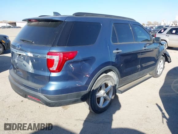 ✅ 2018 Ford Explorer • VIN: 1FM5K7B85JGB88305 • Лот: 43924571. Опубликован ранее на IAAI с пробегом 69 956 миль. Бесплатный доступ к архиву аукционных продаж из США и подробный отчёт об истории автомобиля на DreamBid. Изображение 4.