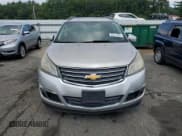✅ 2013 Chevrolet Traverse LT • VIN: 1GNKVGKD5DJ166055 • Lot: 65411295. Wystawiony na Copart z przebiegiem 186 585 mil. Bezpłatny archiwum sprzedaży aukcyjnych z USA i szczegółowy raport historii pojazdu na DreamBid. Zdjęcie 5.