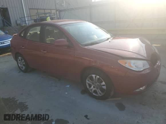 2010 Hyundai Elantra GLS z VIN KMHDU4AD7AU135559, wystawiony jako Copart lot #66090184 z przebiegiem 156 253 mil mil oraz Szkoda całkowita • Salvage title. Historia ofert i sprzedaży dostępna na DreamBid. Obrazek 4.