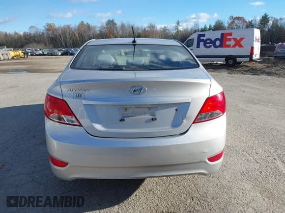 ✅ 2015 Hyundai Accent GLS • VIN: KMHCT4AE9FU889464 • Лот: 43640026. Опубликован ранее на IAAI с пробегом 151 086 миль. Бесплатный доступ к архиву аукционных продаж из США и подробный отчёт об истории автомобиля на DreamBid. Изображение 15.