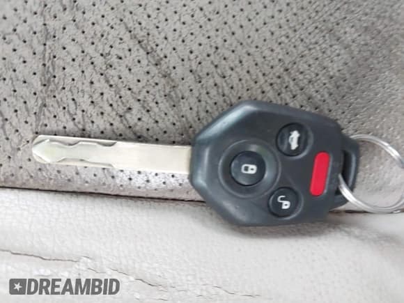 ✅ 2010 Subaru Outback Limited • VIN: 4S4BRBJCXA3317427 • Lot: 43892466. Listed on IAAI with 157,936 mi. Free auction sales archive from the USA and detailed vehicle history report at DreamBid. Image 11.