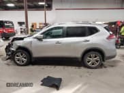 ✅ 2014 Nissan Rogue SV • VIN: 5N1AT2MV8EC764161 • Lot: 41413291. Wystawiony na IAAI z przebiegiem 128 584 mil. Bezpłatny archiwum sprzedaży aukcyjnych z USA i szczegółowy raport historii pojazdu na DreamBid. Zdjęcie 15.