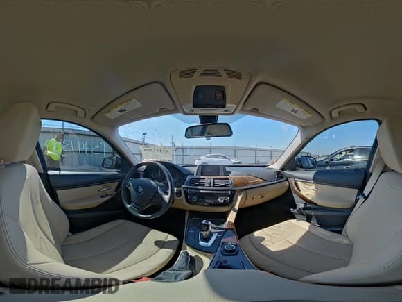 ✅ 2018 BMW 3 Series 320i • VIN: WBA8E1G50JNU90758 • Лот: 43441309. Опубликован ранее на IAAI с пробегом 88 740 миль. Бесплатный доступ к архиву аукционных продаж из США и подробный отчёт об истории автомобиля на DreamBid. Изображение 23.