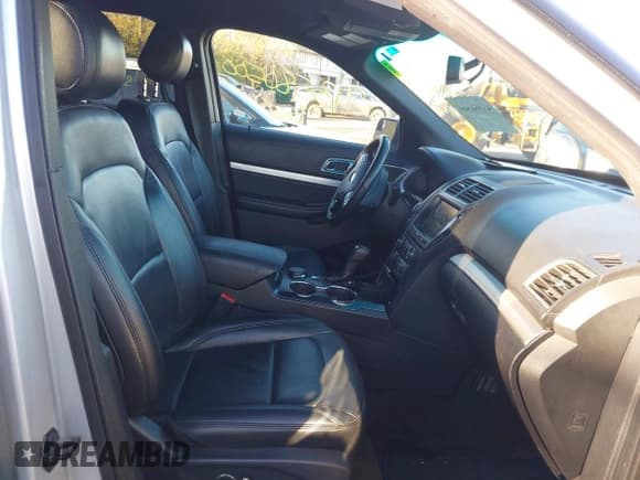 ✅ 2016 Ford Explorer XLT • VIN: 1FM5K8D87GGC22515 • Лот: 43580500. Опубликован ранее на IAAI с пробегом 227 850 миль. Бесплатный доступ к архиву аукционных продаж из США и подробный отчёт об истории автомобиля на DreamBid. Изображение 5.