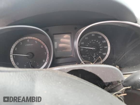 2017 Hyundai Santa Fe 2.4L z VIN 5XYZU3LB6HG471750, wystawiony jako Copart lot #81209935 z przebiegiem Nie podano mil oraz Szkoda całkowita • Salvage title. Historia ofert i sprzedaży dostępna na DreamBid. Obrazek 9.