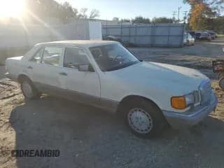 ✅ 1986 Mercedes-Benz 420 SEL • VIN: WDBCA35D3GA200123 • Lot: 81694694. Listed on Copart with 135,481 mi. Free auction sales archive from the USA and detailed vehicle history report at DreamBid. Image 4.