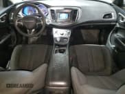 ✅ 2016 Chrysler 200 Limited • VIN: 1C3CCCAB3GN169677 • Лот: 90551915. Опубликован ранее на Copart с пробегом 180 174 миль. Бесплатный доступ к архиву аукционных продаж из США и подробный отчёт об истории автомобиля на DreamBid. Изображение 8.