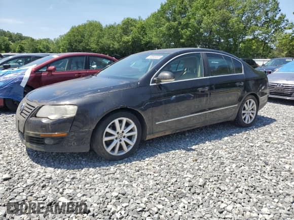 ✅ 2006 Volkswagen Passat 3.6L V6 • VIN: WVWCU73C06P132434 • Lot: 60893035. Listed on Copart with 160,093 mi. Free auction sales archive from the USA and detailed vehicle history report at DreamBid. Image 1.