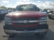 ✅ 2004 Chevrolet Silverado 2500HD LS • VIN: 1GCHK29U24E111656 • Lot: 90936125. Wystawiony na Copart z przebiegiem 196 065 mil. Bezpłatny archiwum sprzedaży aukcyjnych z USA i szczegółowy raport historii pojazdu na DreamBid. Zdjęcie 5.