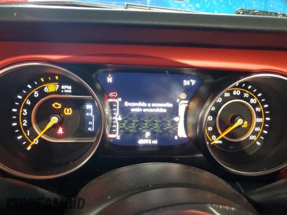 ✅ 2023 Jeep Wrangler Rubicon • VIN: 1C4HJXFN7PW693166 • Lot: 84430324. Wystawiony na Copart z przebiegiem 40 093 mil. Bezpłatny archiwum sprzedaży aukcyjnych z USA i szczegółowy raport historii pojazdu na DreamBid. Zdjęcie 9.