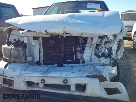 ✅ 2006 Chevrolet Colorado LS • VIN: 1GCCS198668128873 • Лот: 41070107. Опубликован ранее на IAAI с пробегом 159 235 миль. Бесплатный доступ к архиву аукционных продаж из США и подробный отчёт об истории автомобиля на DreamBid. Изображение 18.