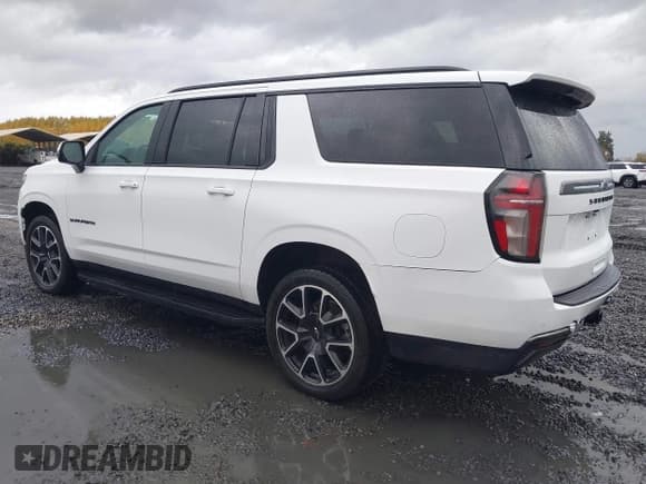 ✅ 2021 Chevrolet Suburban RST • VIN: 1GNSKEKD2MR488859 • Lot: 43605583. Listed on IAAI with 60,059 mi. Free auction sales archive from the USA and detailed vehicle history report at DreamBid. Image 3.