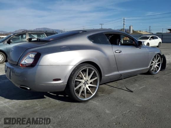 ✅ 2005 Bentley Continental GT GT • VIN: SCBCR63W65C025225 • Lot: 81644934. Listed on Copart with Not provided. Free auction sales archive from the USA and detailed vehicle history report at DreamBid. Image 3.