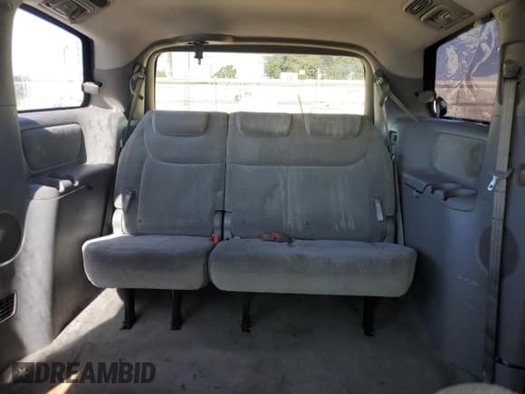 ✅ 2007 Toyota Sienna CE • VIN: 5TDZK23C47S083359 • Lot: 91731755. Wystawiony na Copart z przebiegiem 354 554 mil. Bezpłatny archiwum sprzedaży aukcyjnych z USA i szczegółowy raport historii pojazdu na DreamBid. Zdjęcie 10.