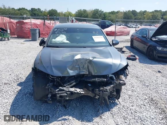 ✅ 2025 Volkswagen Jetta Sport • VIN: 3VWBX7BU8SM051935 • Лот: 43264339. Опубликован ранее на IAAI с пробегом 9 787 миль. Бесплатный доступ к архиву аукционных продаж из США и подробный отчёт об истории автомобиля на DreamBid. Изображение 13.