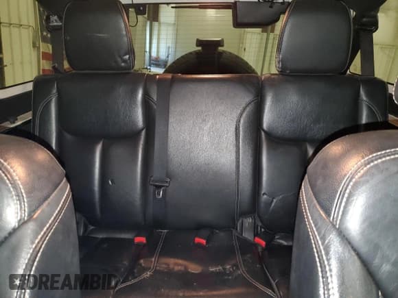 ✅ 2013 Jeep Wrangler Unlimited Sahara • VIN: 1C4BJWEG8DL585672 • Lot: 89521145. Wystawiony na Copart z przebiegiem 227 429 mil. Bezpłatny archiwum sprzedaży aukcyjnych z USA i szczegółowy raport historii pojazdu na DreamBid. Zdjęcie 10.