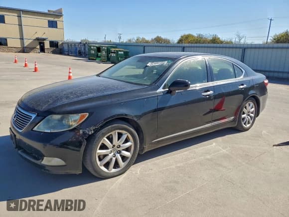 ✅ 2007 Lexus LS 460 • VIN: JTHBL46F375028244 • Lot: 92480785. Listed on Copart with 247,229 mi. Free auction sales archive from the USA and detailed vehicle history report at DreamBid. Image 1.