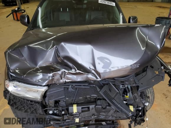 ✅ 2019 Dodge Durango SXT Plus • VIN: 1C4RDJAG8KC647907 • Lot: 43923695. Listed on Copart with 51,952 mi. Free auction sales archive from the USA and detailed vehicle history report at DreamBid. Image 13.