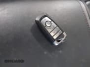 ✅ 2019 Ford F-150 XL • VIN: 1FTEW1E57KFC80837 • Lot: 42860452. Wystawiony na IAAI z przebiegiem 86 028 mil. Bezpłatny archiwum sprzedaży aukcyjnych z USA i szczegółowy raport historii pojazdu na DreamBid. Zdjęcie 11.