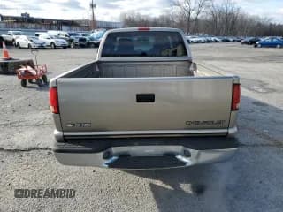 ✅ 1998 Chevrolet S-10 LS • VIN: 1GCCS19X6W8153845 • Лот: 84517964. Опубликован ранее на Copart с пробегом 83 346 миль. Бесплатный доступ к архиву аукционных продаж из США и подробный отчёт об истории автомобиля на DreamBid. Изображение 6.