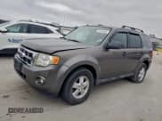 ✅ 2010 Ford Escape XLT • VIN: 1FMCU9DG7AKC44775 • Лот: 95184485. Опубликован ранее на Copart с пробегом 148 403 миль. Бесплатный доступ к архиву аукционных продаж из США и подробный отчёт об истории автомобиля на DreamBid. Изображение 1.