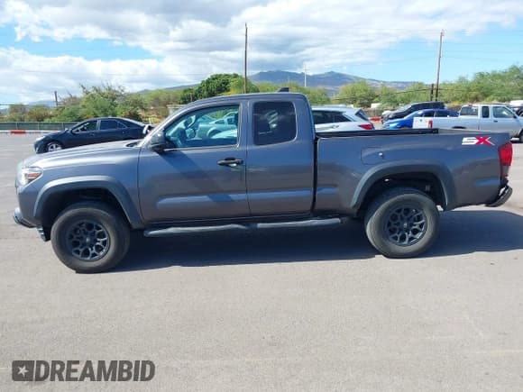 ✅ 2020 Toyota Tacoma SR • VIN: 3TYSZ5AN9LT004379 • Лот: 43129106. Опубликован ранее на IAAI с пробегом 44 426 миль. Бесплатный доступ к архиву аукционных продаж из США и подробный отчёт об истории автомобиля на DreamBid. Изображение 14.