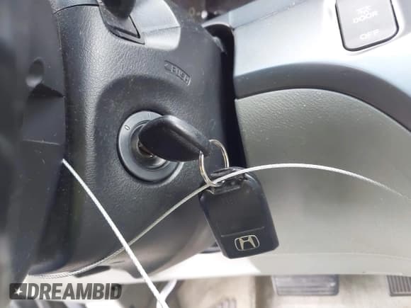 ✅ 2007 Honda Odyssey EX-L • VIN: 5FNRL38617B451975 • Lot: 43687821. Wystawiony na IAAI z przebiegiem 163 306 mil. Bezpłatny archiwum sprzedaży aukcyjnych z USA i szczegółowy raport historii pojazdu na DreamBid. Zdjęcie 11.