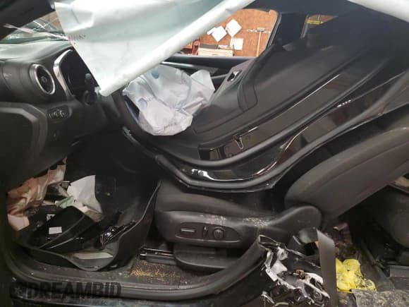 ✅ 2020 Chevrolet Blazer LT • VIN: 3GNKBCR42LS679655 • Lot: 66656925. Listed on Copart with Not provided. Free auction sales archive from the USA and detailed vehicle history report at DreamBid. Image 7.