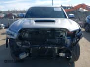 ✅ 2020 Toyota Tacoma SR5 • VIN: 3TMAZ5CN8LM126770 • Lot: 41644091. Listed on IAAI with 49,299 mi. Free auction sales archive from the USA and detailed vehicle history report at DreamBid. Image 13.