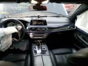 ✅ 2016 BMW 7 Series 750i xDrive • VIN: WBA7F2C53GG416736 • Лот: 69490682. Опубликован ранее на Copart с пробегом 62 148 миль. Бесплатный доступ к архиву аукционных продаж из США и подробный отчёт об истории автомобиля на DreamBid. Изображение 8.