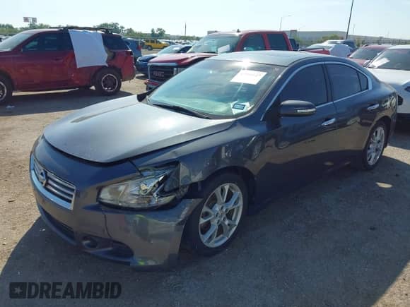 2013 Nissan Maxima SV с VIN 1N4AA5AP5DC806386, выставлен на аукционе IAAI как лот 43306127 с пробегом 154 970 миль миль и . История ставок и продаж доступна на DreamBid. Изображение 2.