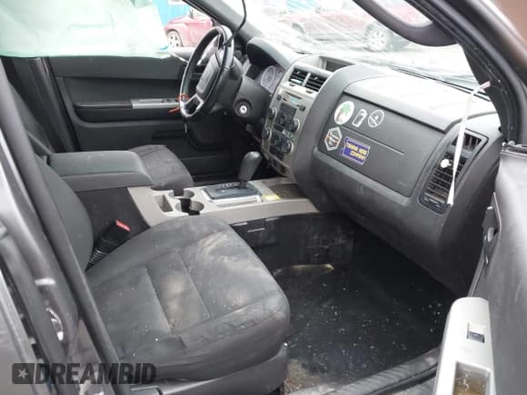 ✅ 2011 Ford Escape XLT • VIN: 1FMCU9D77BKB99242 • Лот: 43495805. Опубликован ранее на IAAI с пробегом 147 675 миль. Бесплатный доступ к архиву аукционных продаж из США и подробный отчёт об истории автомобиля на DreamBid. Изображение 5.