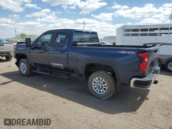 ✅ 2022 Chevrolet Silverado 2500HD Work Truck • VIN: 1GC5YLEY1NF249667 • Lot: 56693675. Wystawiony na Copart z przebiegiem 181 429 mil. Bezpłatny archiwum sprzedaży aukcyjnych z USA i szczegółowy raport historii pojazdu na DreamBid. Zdjęcie 2.
