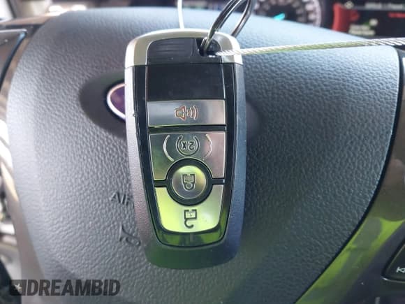 ✅ 2019 Ford Ranger Lariat • VIN: 1FTER4FHXKLA24789 • Lot: 43379231. Listed on IAAI with 75,988 mi. Free auction sales archive from the USA and detailed vehicle history report at DreamBid. Image 11.