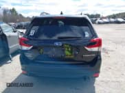 ✅ 2021 Subaru Forester Limited • VIN: JF2SKAUC5MH526890 • Lot: 41930181. Wystawiony na IAAI z przebiegiem 35 014 mil. Bezpłatny archiwum sprzedaży aukcyjnych z USA i szczegółowy raport historii pojazdu na DreamBid. Zdjęcie 17.